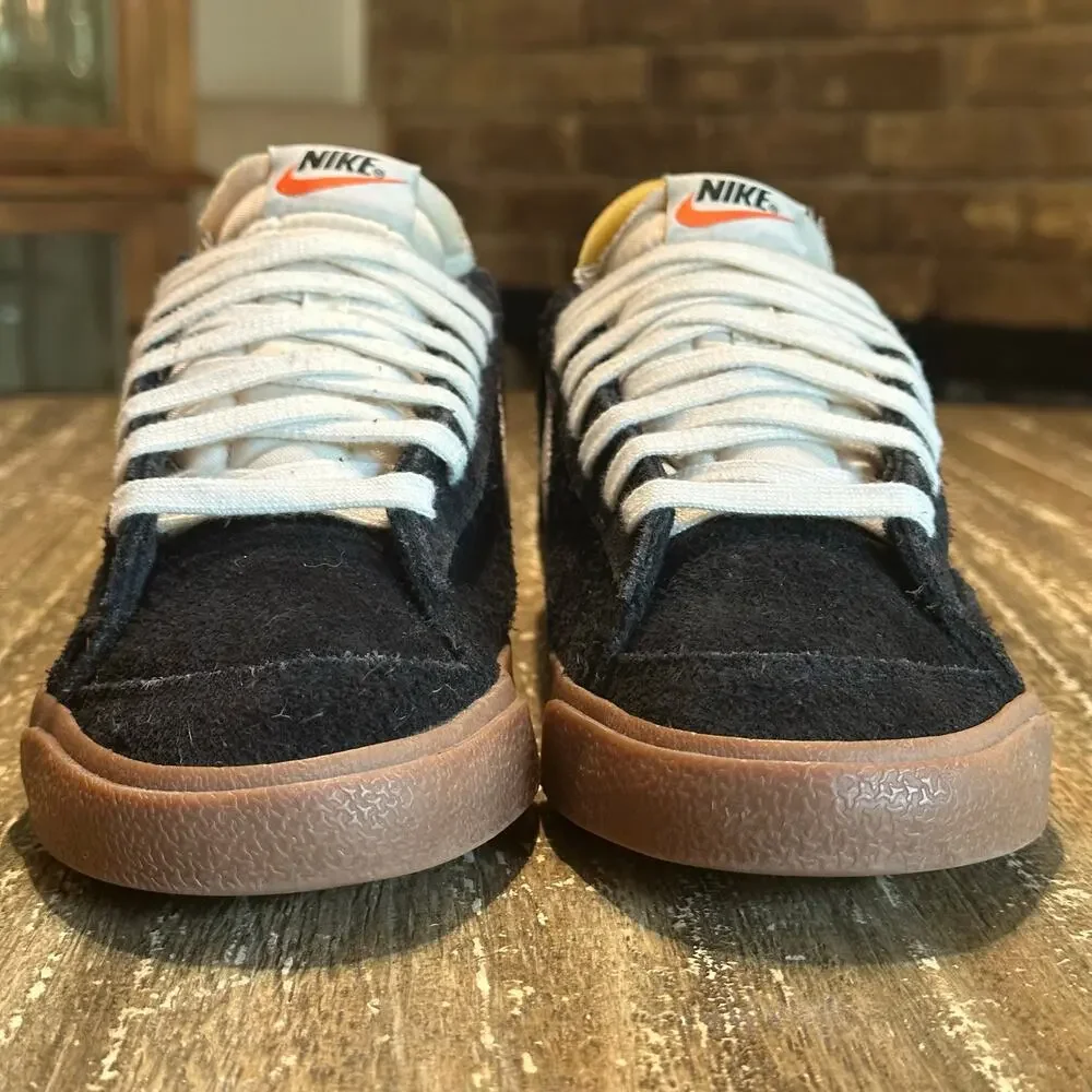 Nike Blazer Low Top Suede Gum Sneakers Black Women’s Size 10